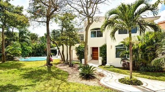 Luxury Villa In Playacar Playa del Carmen